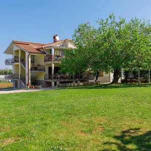 https://apartment-vesela-3-by-interhome.in-istria.net